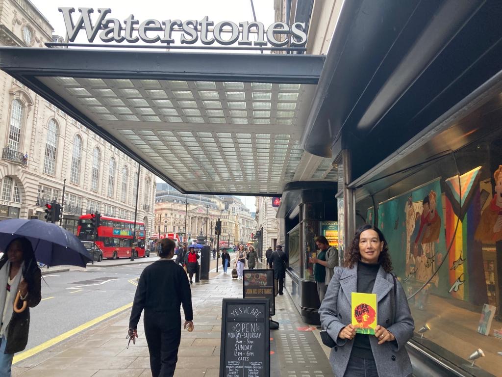 vintagebooks's tweet image. Thanks for having us @WaterstonesPicc! We're so excited to share #FireRush by @Luidas, one of our biggest debuts for 2023. @Waterstones