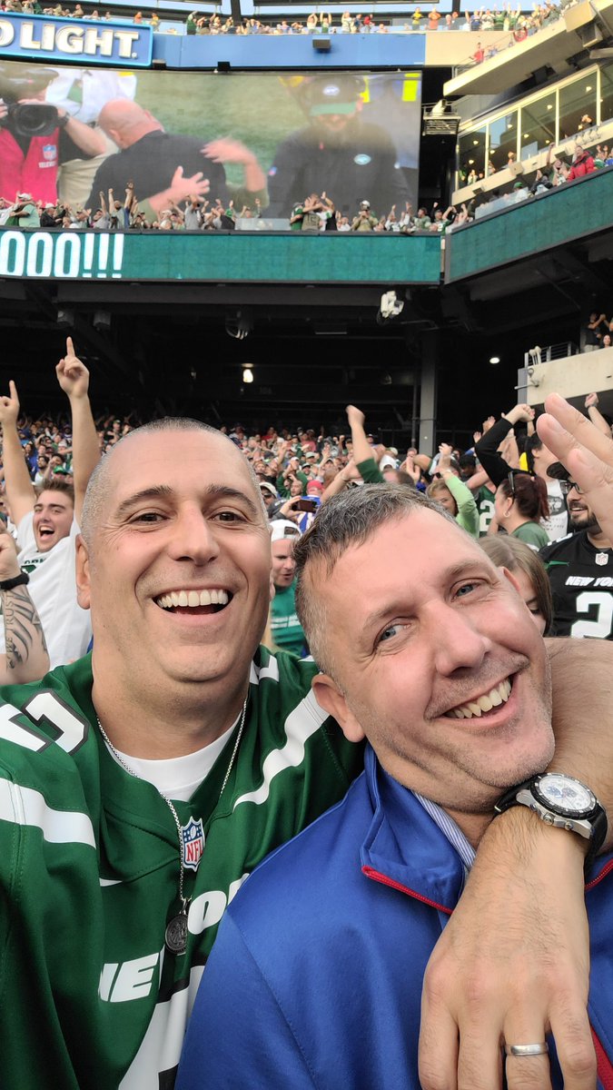 Michael Zukowsky tweet media