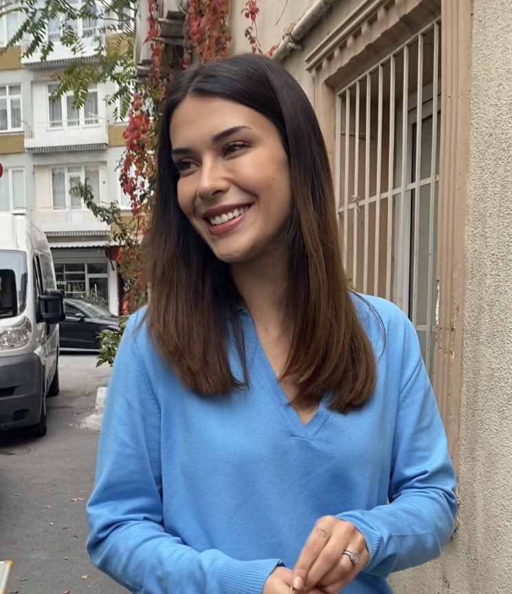 mzynbzkrt35's tweet photo. Maviler içinde Devrim Özkan görünce beynimin içi 🔥🤤 @_devrimozkan https://t.co/r2q5C1r2Y7