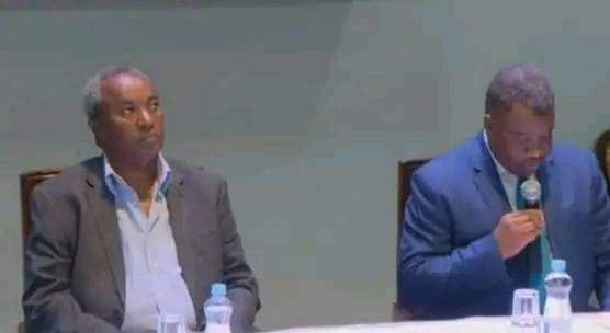 breket_ham's tweet photo. በኬንያ እየተደረገ ያለው የዛሬው የመክፈቻ ንግግር በሁለቱ የጦር መሪዎች መካከል የተደረገው ውይይት በተሳካ ሁኔታ ተጠናቋል:: 
ውይይቱ ነገም ይቀጥላል:: https://t.co/XA0rhFcwPw