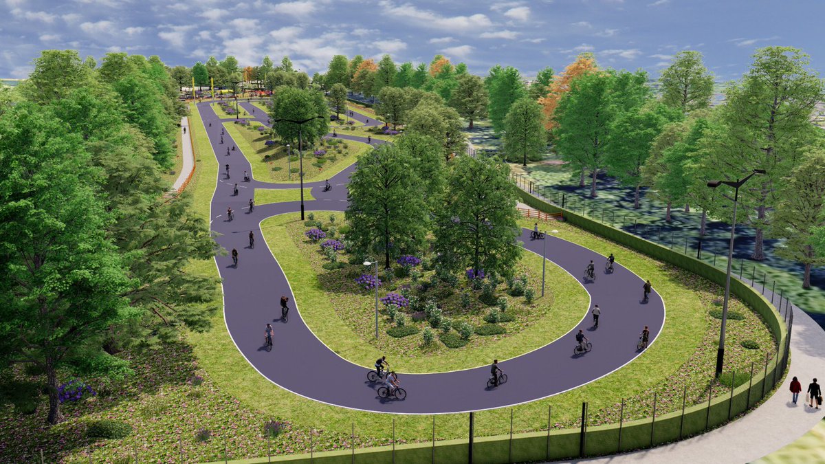 MarvinJRees's tweet image. 🚴 Exciting to see plans for #Bristol’s new £14m Cycling Centre in Lawrence Weston, @BristolDon! 

💸 We’re hopeful for #LevellingUp funds and will be working with the local community

⏩ We want it open by 2024, scaling up @BristolCouncil’s service with a regional cycling centre