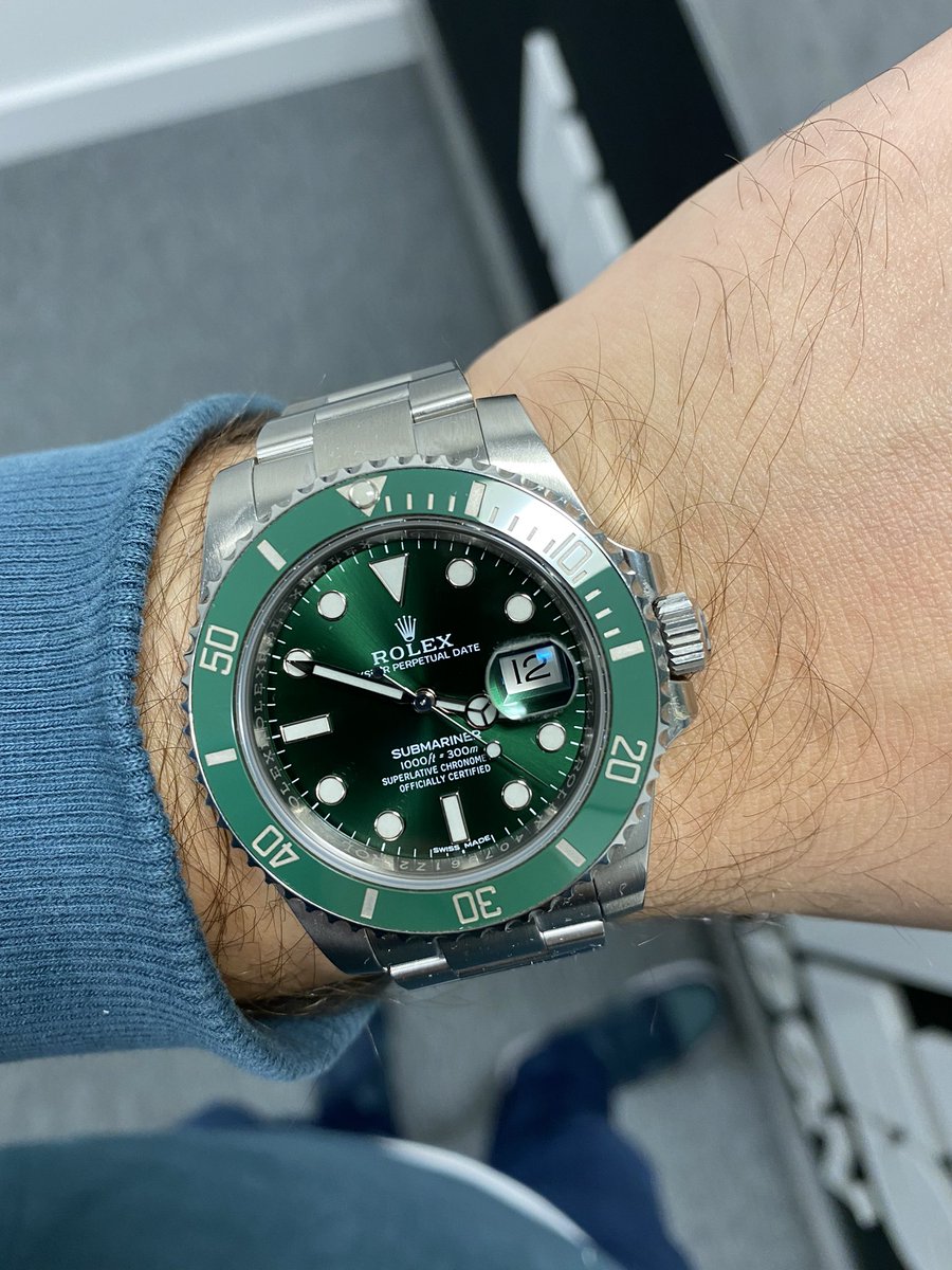 2016 💚 Full set available today from our Liverpool Street London showroom📍 +44 1983 218333 - Book your appointment today ✔️