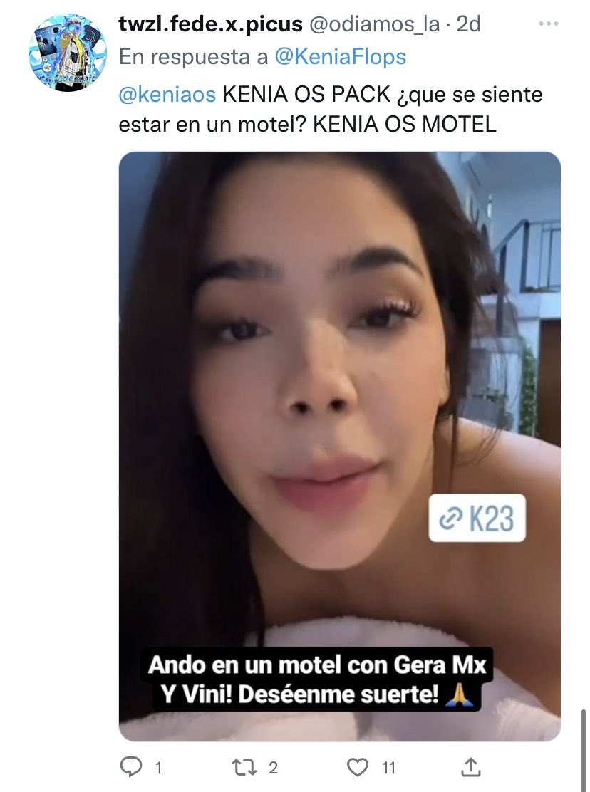 Lorena71677825's tweet photo. @TraviBoones @sectakenini Así de ridículas son igual las linburritas😂 https://t.co/ymEAzP1RDL