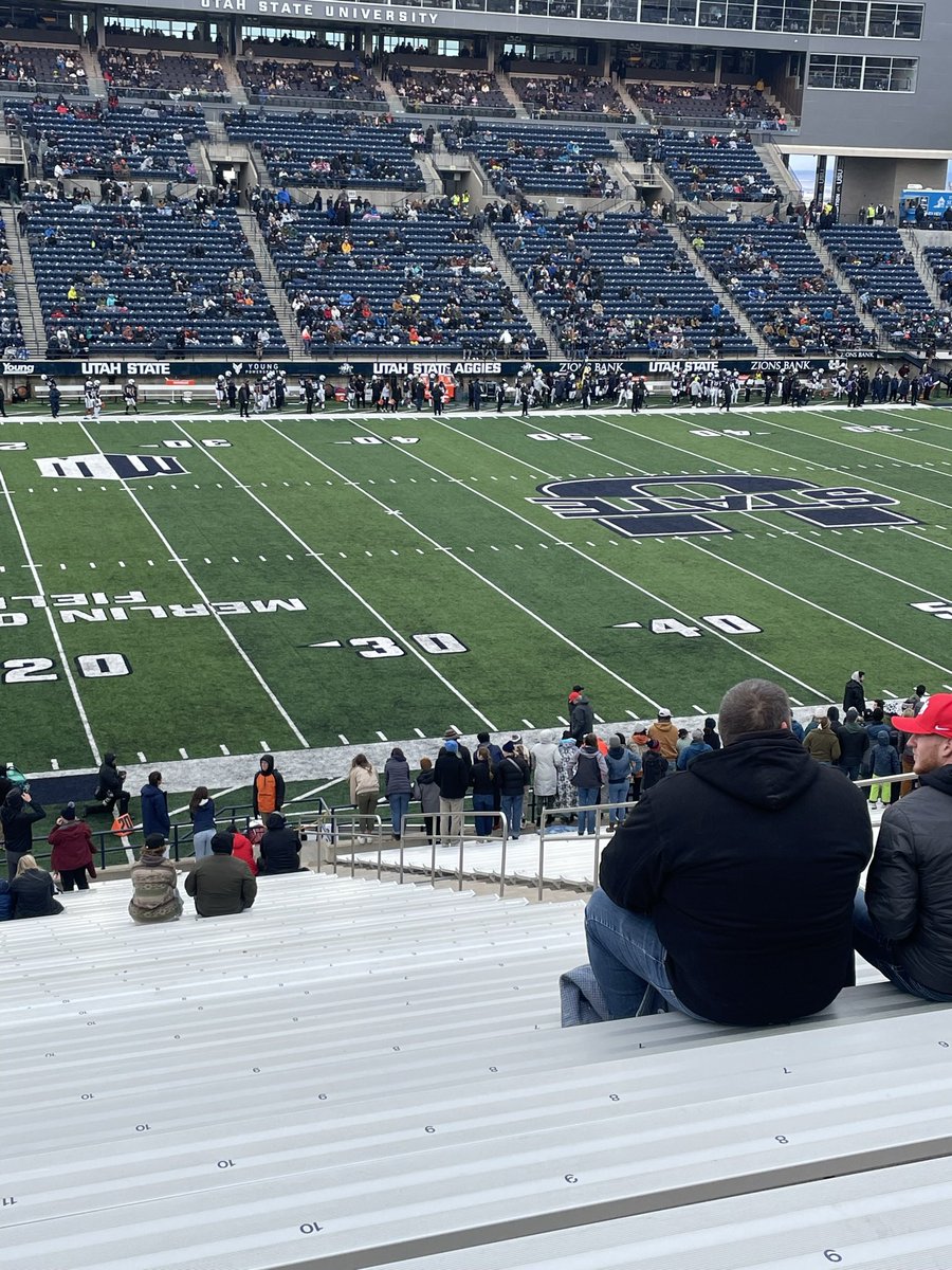 Had a great time at <a href="/USUFootball/">USU Football</a> on Saturday great game and I am proud to announce I was offered a PWO 
go Aggies
<a href="/DjTialavea_86/">Coach D.J. Tialavea</a> @CoachDomMoe <a href="/WestlakeFootbal/">Westlake Football</a> <a href="/Benjami00622516/">beKnown recruiting</a> <a href="/CoachVili/">Vili Halasima</a>