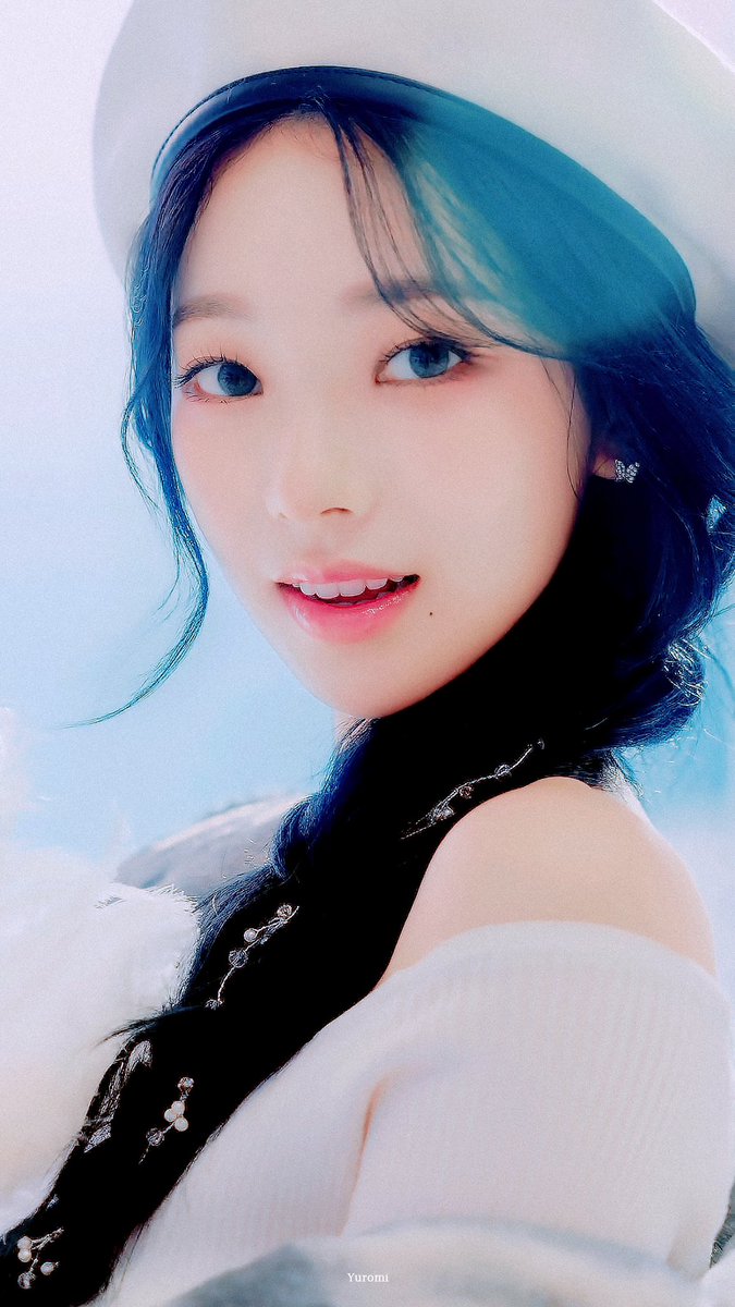 Yuromi411's tweet photo. #카리나 #KARINA https://t.co/exe5JRW3YI