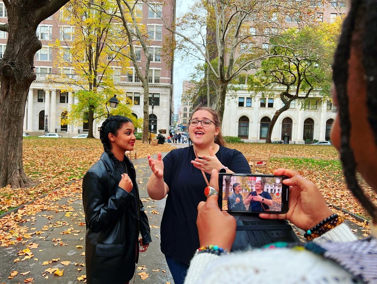 SMuseumstudies's tweet photo. Philly trip in snapshots. 
Educational. Inspiring. Fun. 

@su_museumstudies @su_vpa 

#MuseumstudiesFalltrip #MuseumTalks #sumuseumstudies https://t.co/tg3YxlYEdr