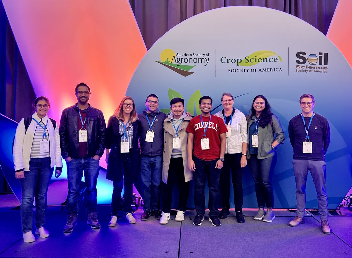 CornellNMSP's tweet photo. The crew is here! We are excited to share our research and connect with you all! Please stay-tuned to our 13 presentations this week. We will post the time and schedule each day for your reference! #ACSmtg https://t.co/ZKVHe1EpI1