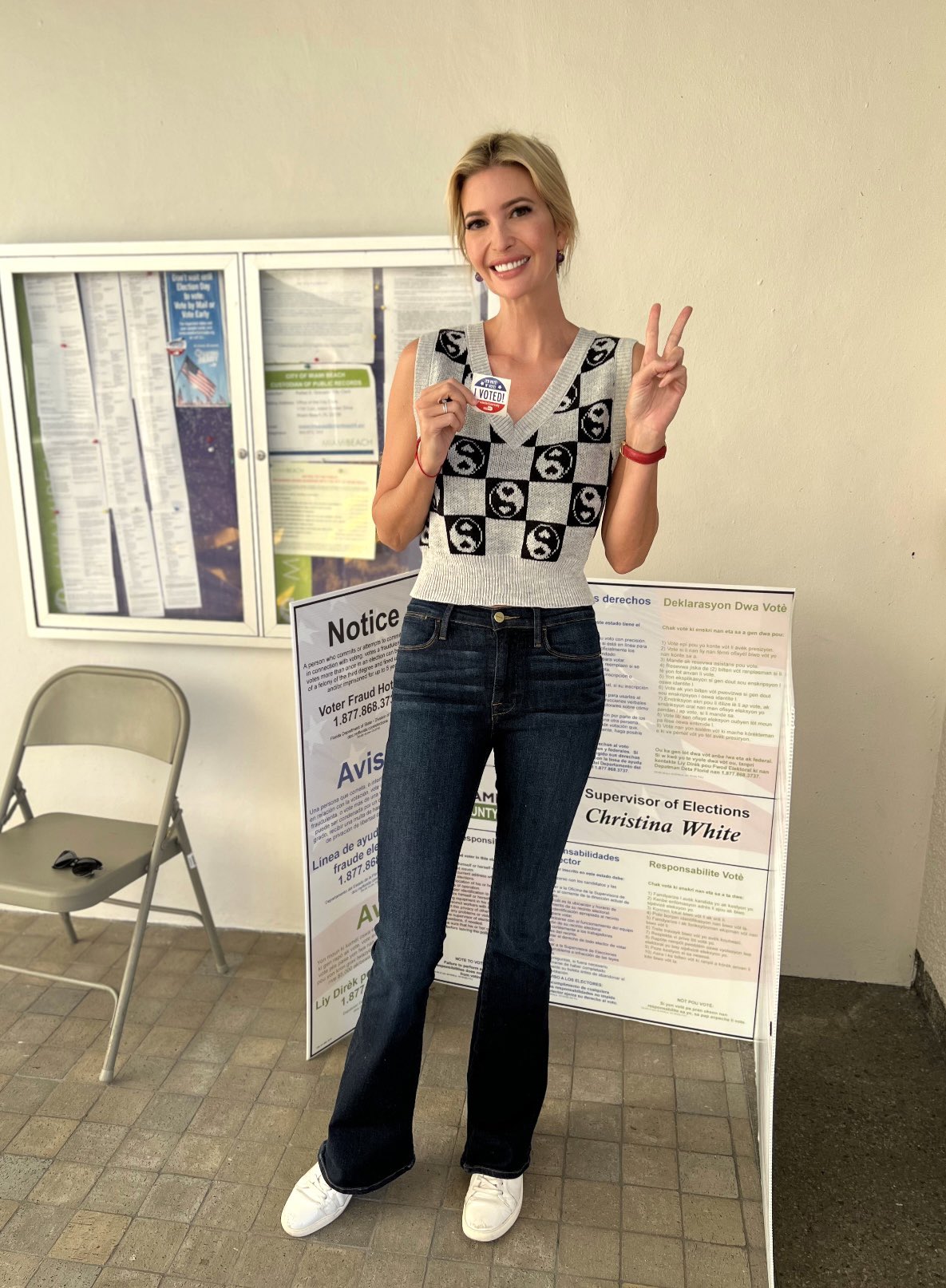 Ivanka Trump on Twitter: "Voted! https://t.co/DY5DBue50w" /
