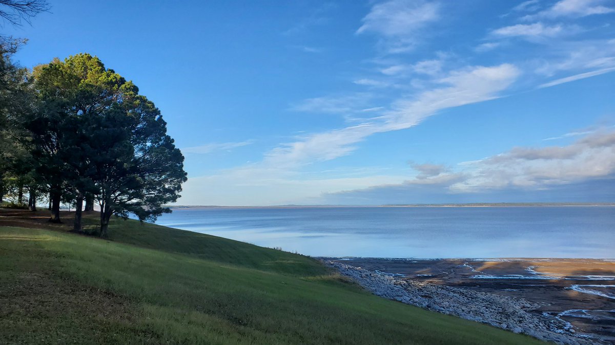 AshleyReneeWx's tweet image. Grenada Lake Saturday afternoon 😍😍 #mswx #viewerphoto #mississippidelta #GrenadaMS @NWSMemphis @NWSJacksonMS