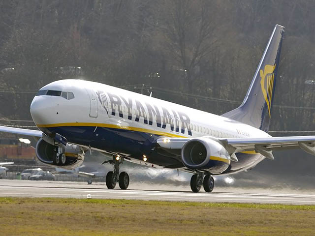 Rappel : l’enregistrement en ligne de Ryanair offline demain soir dlvr.it/ScMkSR