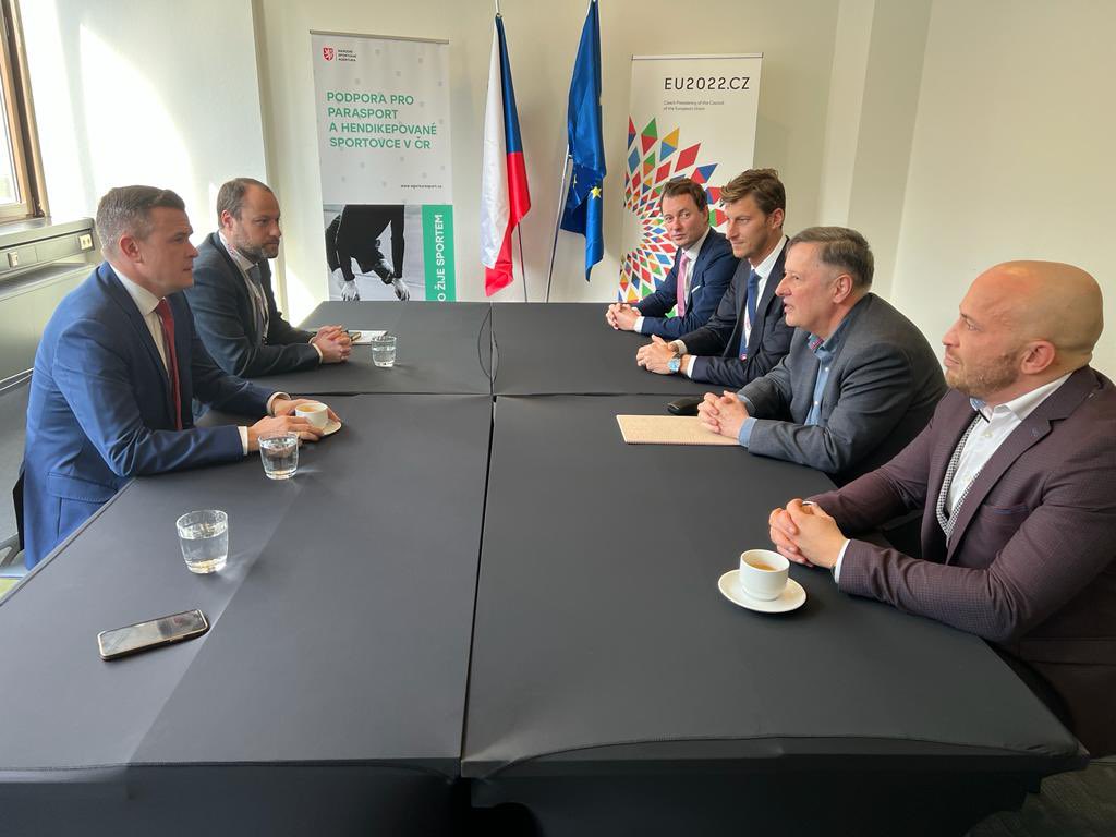 Witold Bańka tweet media