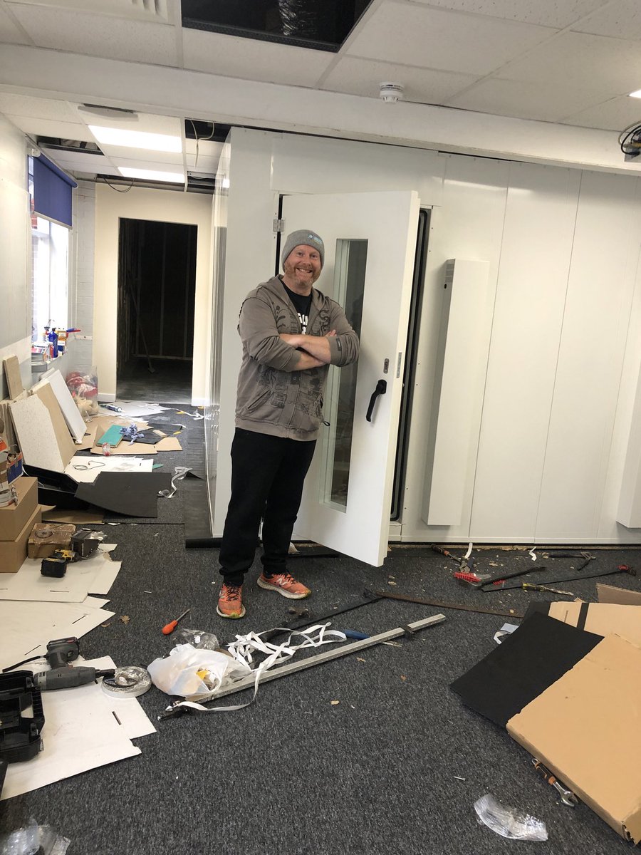 QEGSYorkshire's tweet photo. The build on our brand new recording studio is well underway and starting to take shape! 🔨🔧 The studio will be equipped with a start of the art recording booth, mixing desk and industry standard production software!🎙️ #itsexciting https://t.co/dwzmfLOa4s