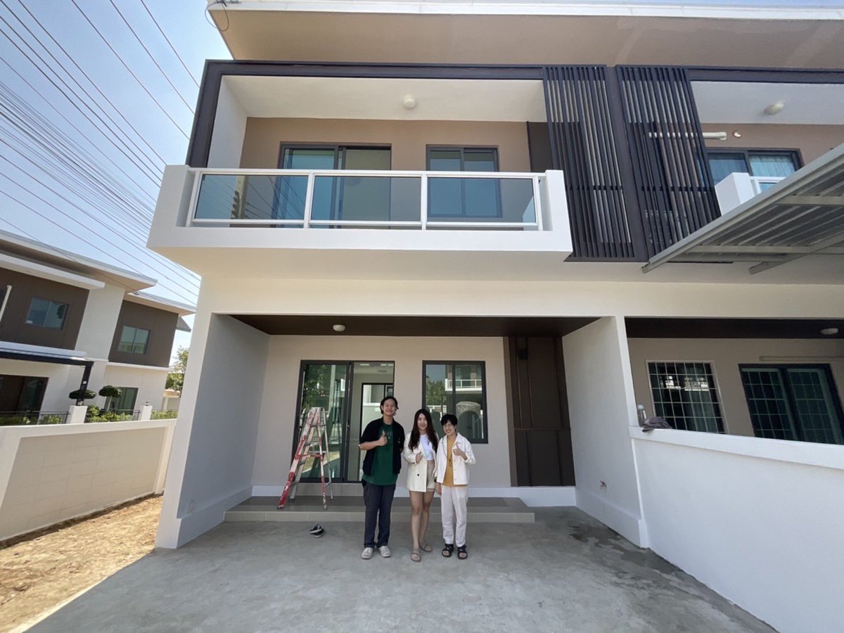 Clickme_Home's tweet photo. ขอขอบคุณ

-คุณบวรศักดิ์ ศุภาลัย โมด้า
-คุณฝนและค��ณ���มย์ กาญจน์กนก ทาวน์ 5
-คุณณัฐวุฒิ สีวลี สันกำแพง
-คุณเมฆินทร์ ลัดดารมย์ อิลิแกนซ์

Sincerely
"Yours is mine"

#ตรวจบ้านเชียงใหม่
#ตรวจบ้านก่อนโอน
#ตรวจบ้านเชียงราย
#ตรวจบ้านลำพูน
#ตรวจบ้านลำปาง
#ตรวจบ้านพะเยา
#ตรวจบ้านภาคเหนือ https://t.co/9xyq4RpHL3