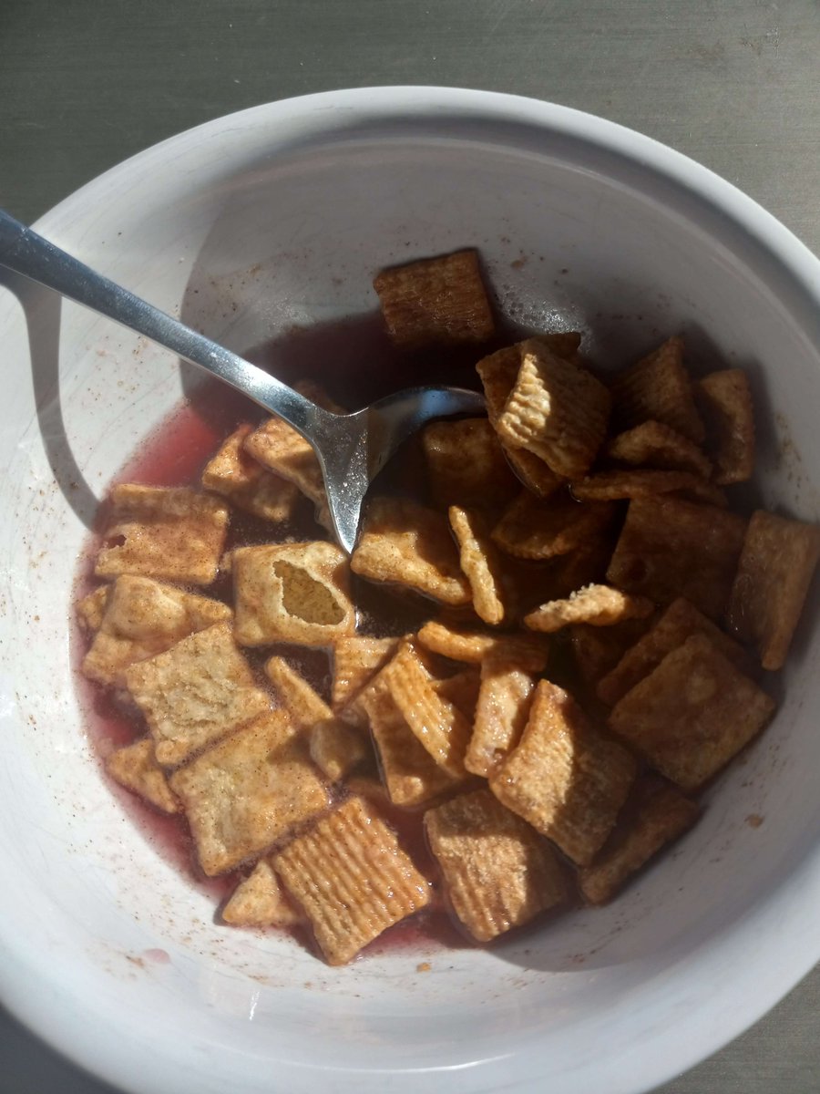 cinnamon toast crunch and red wine