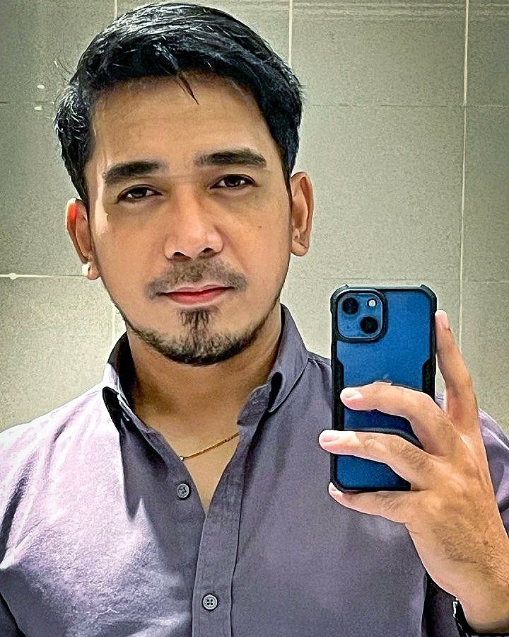 Istoi1's tweet image. Let today be the start of something new! #firstdayofwork #newjourney #dayonedone