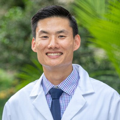 We are featuring our incredible @atstoa members during #LungCancerAwarenessMonth:

@RogerKimMD is the @PennPulmonary @PennMedicine #InterventionalPulmonology fellow. His research focuses on optimizing the diagnostic process in #ThoracicOncology.

@PC3Innovation @PennCancer