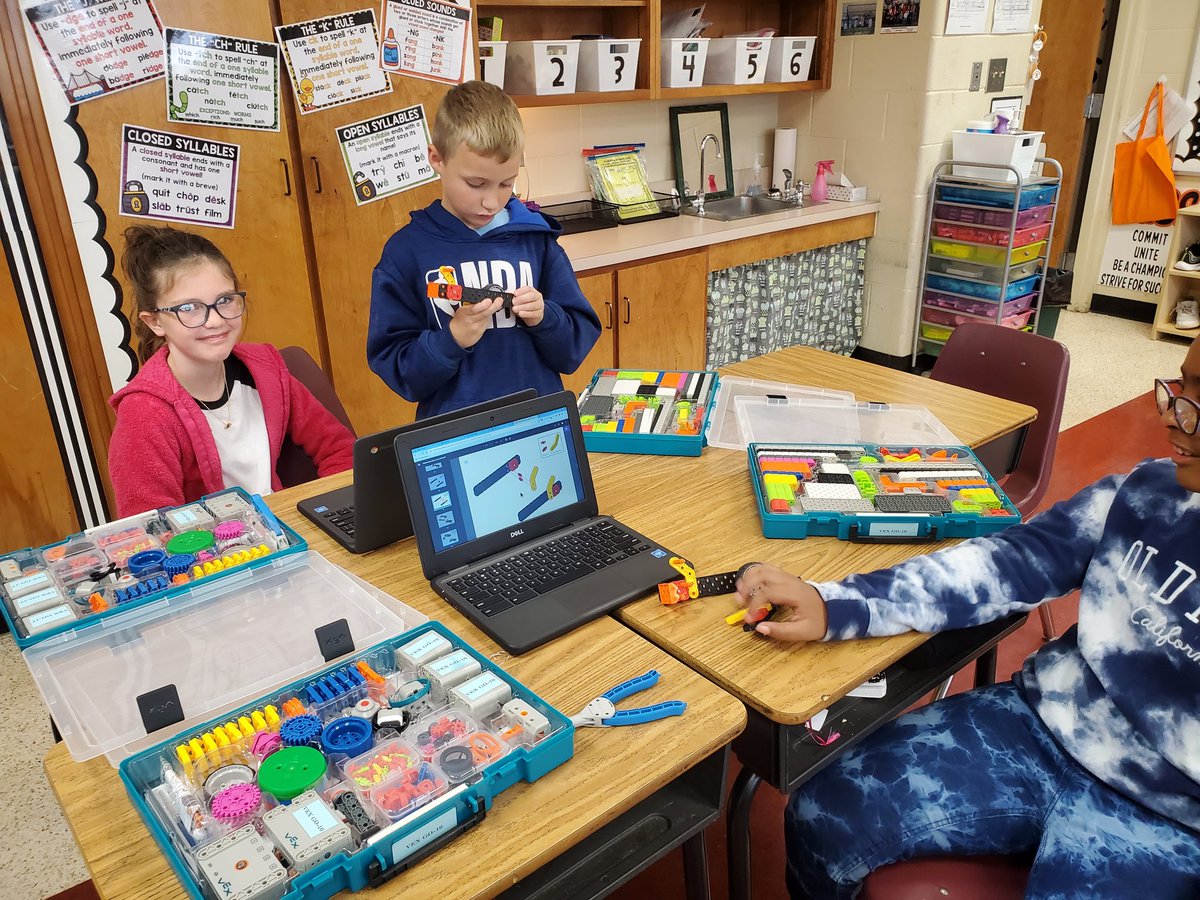 Continuing to work on Computational Thinking 🤔 Skills via Vex Go. This is Alexandria Elementary, 3rd Grade, Ms. Nemeth's Class. #VEX #ccsfocusedonsuccess