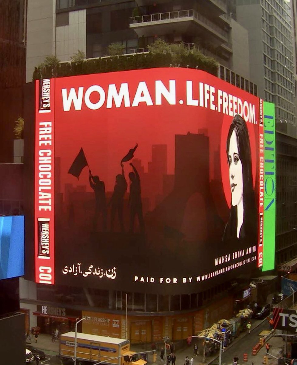 Spotted in Times Square, New York on day 40 marking the death of #MahsaAmini. #مهسا_امینی #IranProtests #IranProtests2022 #زن_زندگی_آزادی