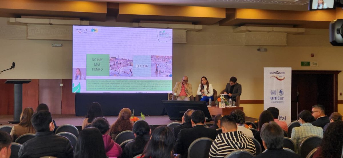 CongopeEcuador's tweet photo. El panel “Buenas prácticas de gestión de biodiversidad desde los #GADP”, está a cargo de @DaniloArevaloB, director de Gestión Ambiental del CONGOPE y Jéssica Chávez de @PrefecturManabi, con el tema Realidad Climática.
#Foro2Biodiversidad
#Foro2CambioClimático
#VivamosEnArmonía https://t.co/pH4w777FiZ