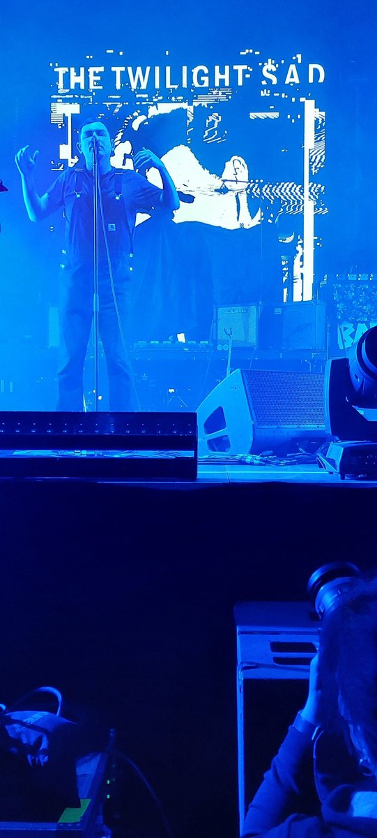 I love you guys! 💜@thetwilightsad