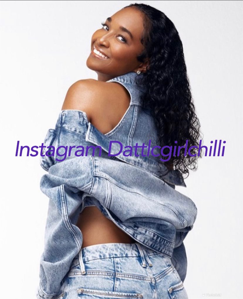 datgirlchilli's tweet photo. @officialchilli for good Morin American the hottest πππππ #chillitlc #rozonda #tlc https://t.co/ZmvDVqxiN7