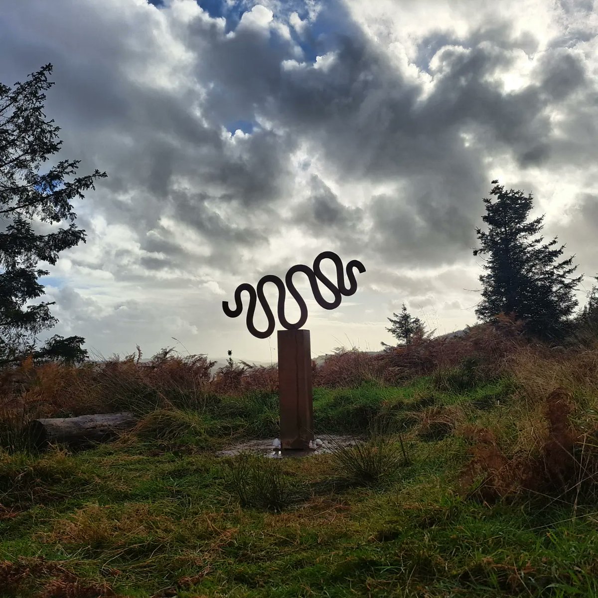 GrizedaleSculpt's tweet photo. Great to have Colin Rose back in the forest today installing his stunning sculpture in this beautiful setting. More info soon about his ideas about the piece. If you'd like to find it, drop into visitor information for directions. #forestartworks https://t.co/4P9eCnklgq