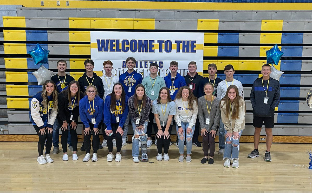 Shout out to this group of fantastic leaders!  Thank you to the East Noble Athletic Leadership Council students for all their help today running the conference. Couldn't ask for a better group of young adults!
