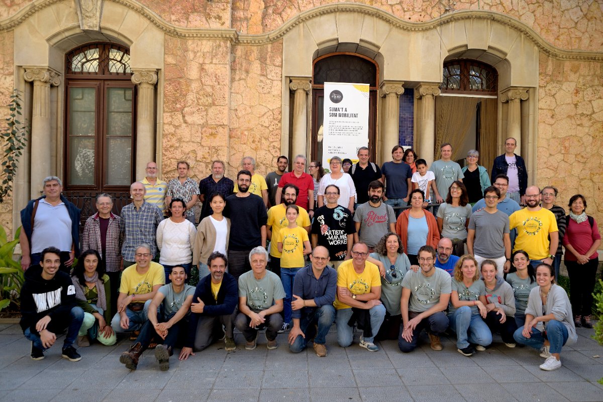 SomMobilitat's tweet photo. 🗣️ Fa uns dies vam compartir una jornada de debat i reflexió amb les persones que fan possible Som Mobilitat cada dia: els i les sòcies de la cooperativa.

📷 Amb el bon record d'aquell dia, us en compartim algunes instantànies: https://t.co/kWCfp8xF0C

#MobilitatSostenible https://t.co/zcqD6GfwQL