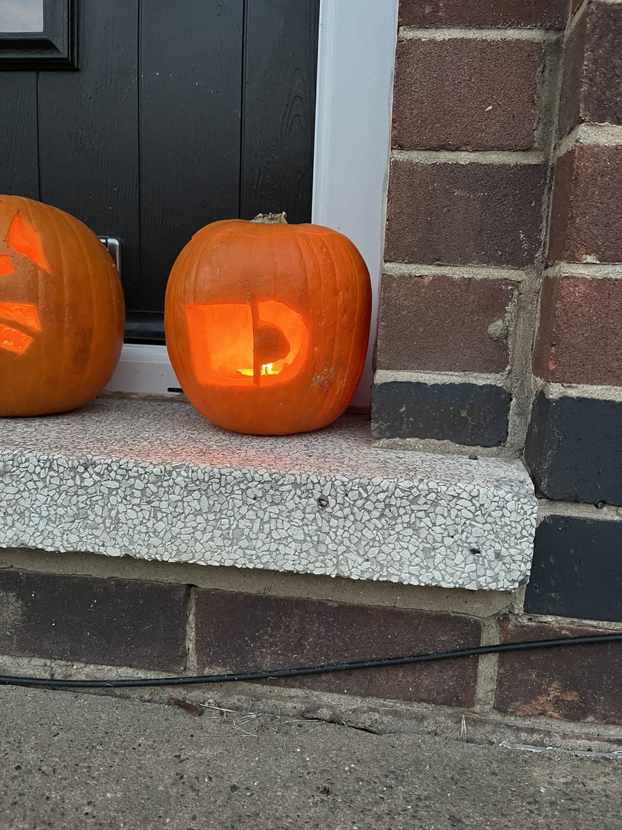 mariachieleanor's tweet photo. @DefectedRecords pumpkin style https://t.co/owI1ChKloP