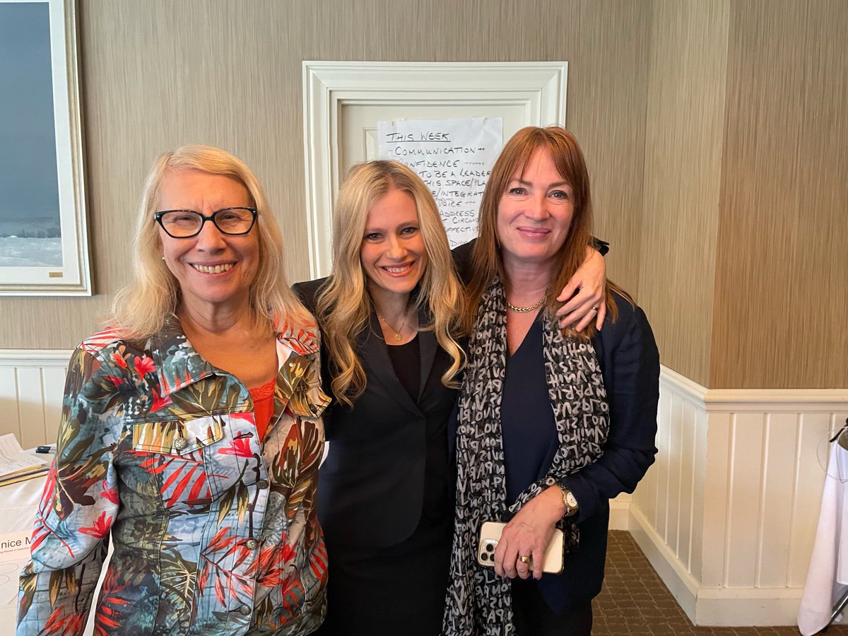 Grateful: It was an honour to join the inspirational &amp; visionary ⁦<a href="/janicemcd/">Janice McDonald LL.D (Hon) ICD.D</a>⁩, ⁦<a href="/ownit_clare/">Clare Beckton</a>⁩ and women leaders from across Ontario as a keynote speaker today for their Women in Leadership Conference. Thank you for the opportunity to be with you and share our journey.