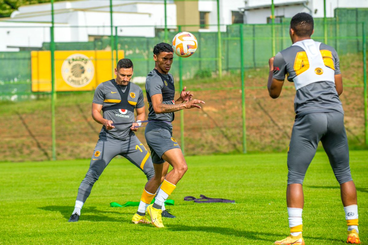 KaizerChiefs's tweet photo. Wednesday afternoon training session #Amakhosi4Life https://t.co/S3qVOG42bq