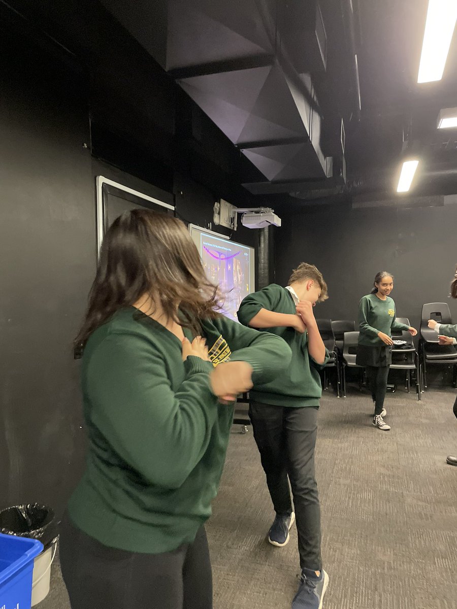 Ms_Sangalli's tweet photo. The @stpatsarts Grade 10 Drama class had a BLAST learning about safe stage combat from @SiegeTO! Thank you for joining us! https://t.co/XgjguH2EAg