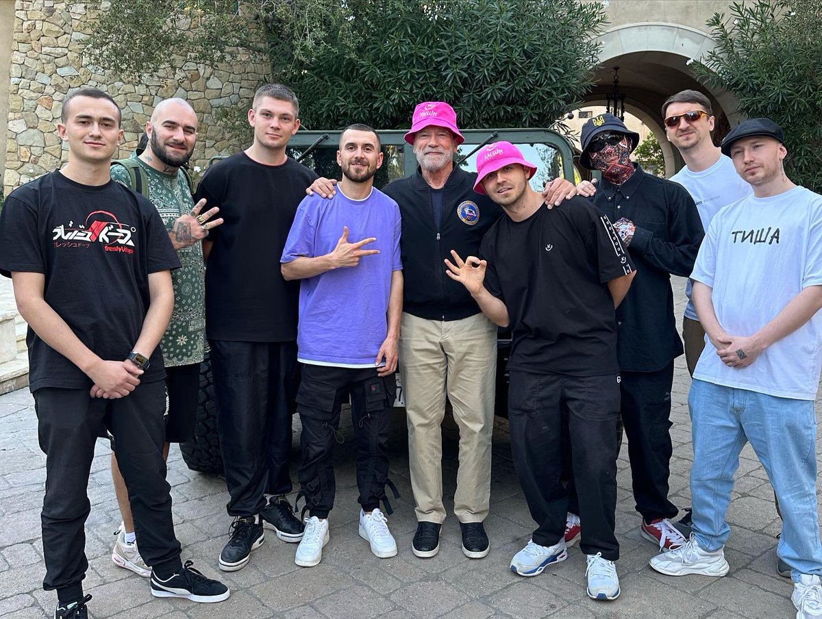 Arnold Schwarzenegger tweet media