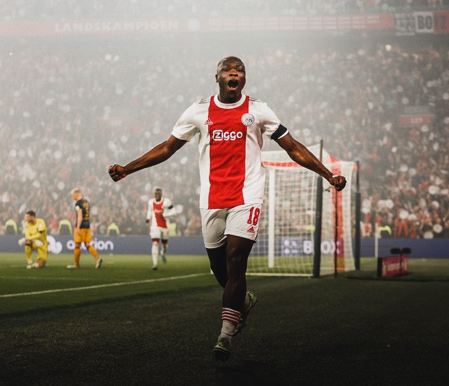 Ajax_Images's tweet photo. 𝗕𝗥𝗢𝗕𝗕𝗘𝗬 𝗧𝗜𝗠𝗘 https://t.co/sEF3fJDk6m