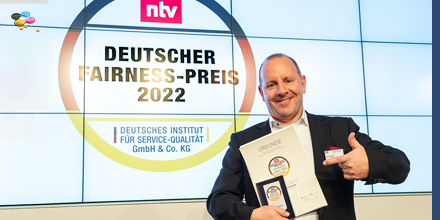 WIRmachenDRUCK.de (@_wirmachendruck) on Twitter photo Letzte Woche wurde der #FairnessPreis von <a href="/ntvde/">ntv Nachrichten</a> und dem <a href="/DISQde/">DISQ Deutsches Institut für Service-Qualität</a> verliehen und wir waren einer der #Preistraeger. 🙌 Zum 5. Mal in Folge haben wir in der Kategorie „Online-Druckereien“ gewonnen. 🎉 Unser Head of PR Uli Geyer nahm ihn in Berlin engegen. Foto: Thomas Ecke/DISQ/ntv Letzte Woche wurde der #FairnessPreis von <a href="/ntvde/">ntv Nachrichten</a> und dem <a href="/DISQde/">DISQ Deutsches Institut für Service-Qualität</a> verliehen und wir waren einer der #Preistraeger. 🙌 Zum 5. Mal in Folge haben wir in der Kategorie „Online-Druckereien“ gewonnen. 🎉 Unser Head of PR Uli Geyer nahm ihn in Berlin engegen. Foto: Thomas Ecke/DISQ/ntv