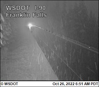 🚨HAPPENING NOW | SNOW❄️ I-90/Snoqualmie Pass: Traction Tires Advised US 2/Stevens Pass: Traction Tires Advised SR 123/Cayuse Pass: Closed #PlanAhead Winter driving tips: wsdot.com/travel/real-ti… Mountain pass conditions: wsdot.com/travel/real-ti… @SnoqualmiePass @WSDOT_East