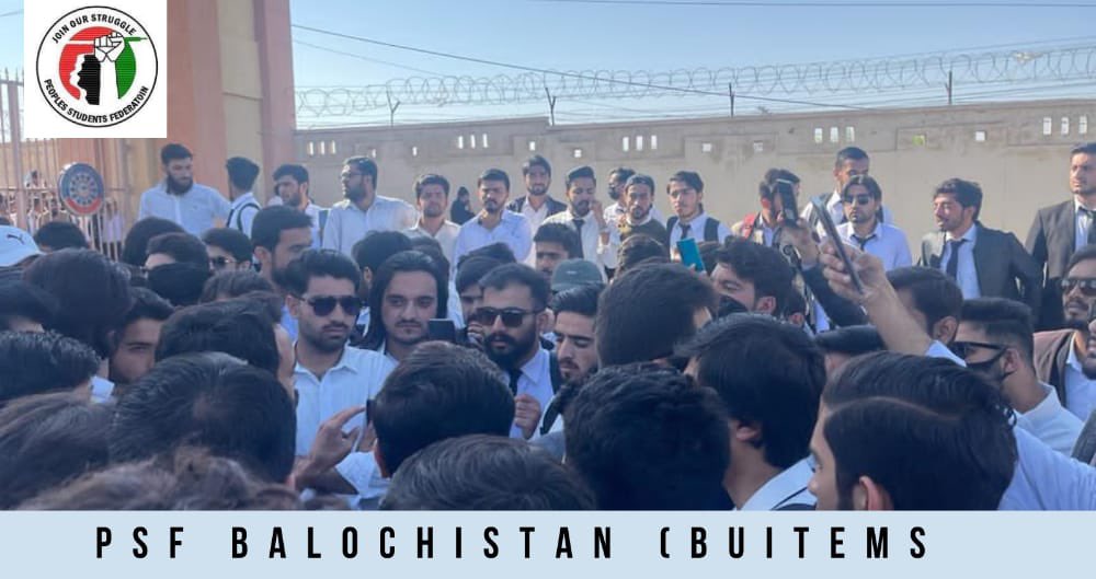 PSF__Balochstan's tweet photo. بیوٹمز یونیورسٹی (BUITEMS )کوئٹہ میں تمام طلباء تنظیموں کا مشترکہ احتجاج۔
پیپلز اسٹوڈنٹس فیڈریشن بلوچستان کے جنرل سیکرٹری عبداللہ درانی، بیوٹمز یونٹ کے صدر یوسف خان ناصر، یونٹ سینیئر نائب صدر محسن شاہوانی سمیت دیگر ساتھیوں کی بھی احتجاجی مظاہرے میں شرکت۔ https://t.co/DM0viZ3m3o