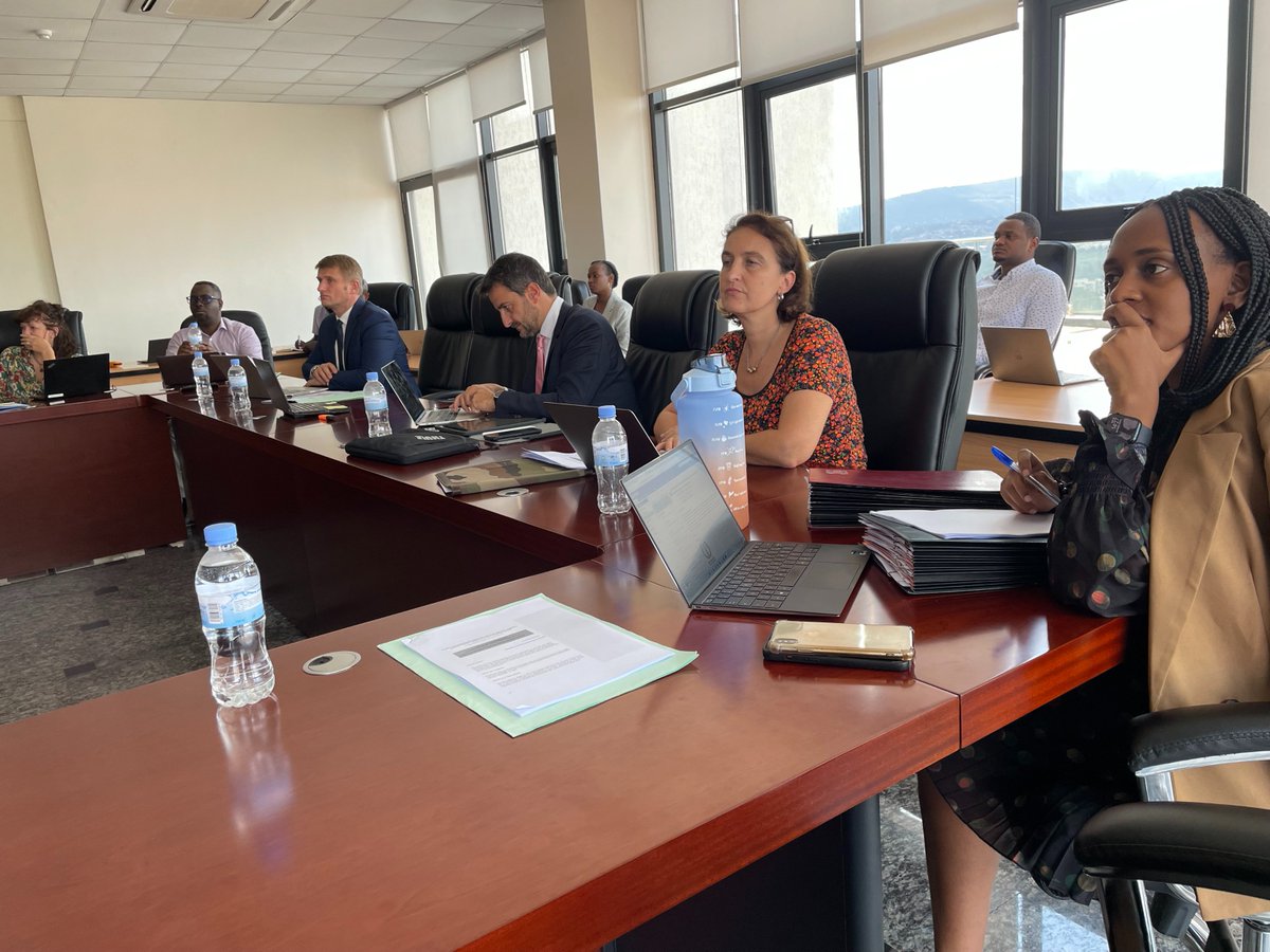Following a Twinning agreement signed with @EUinRw in June 2022, @RwandaFDA today, kicked off a 5-days consultative meeting with experts from the EU health and pharmaceutical sectors on strengthening the Authority’s regulatory functions related to medicinal products and vaccines.