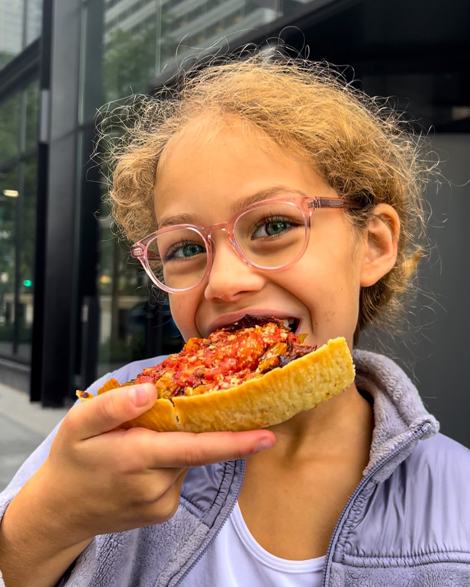 LouMalnatis's tweet photo. It's #ItalianBeefDeepDish time.  Don't miss out on the most Chicago pizza ever.

Link in bio. https://t.co/hVcz5r8PIX