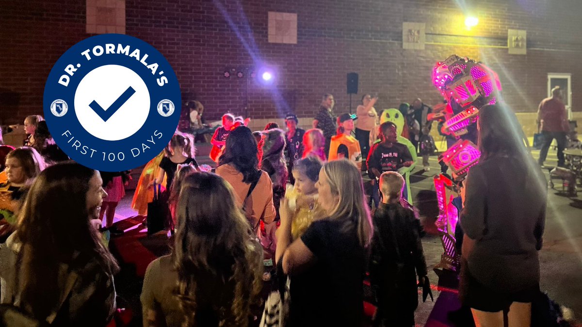 WSDinfo's tweet photo. It's Trunk or Treat season! π WSD Superintendent @DrTormalaWSD snapped these photos last week at @PVE_Hawks. #first100daychecklist https://t.co/42wmdDtHl7