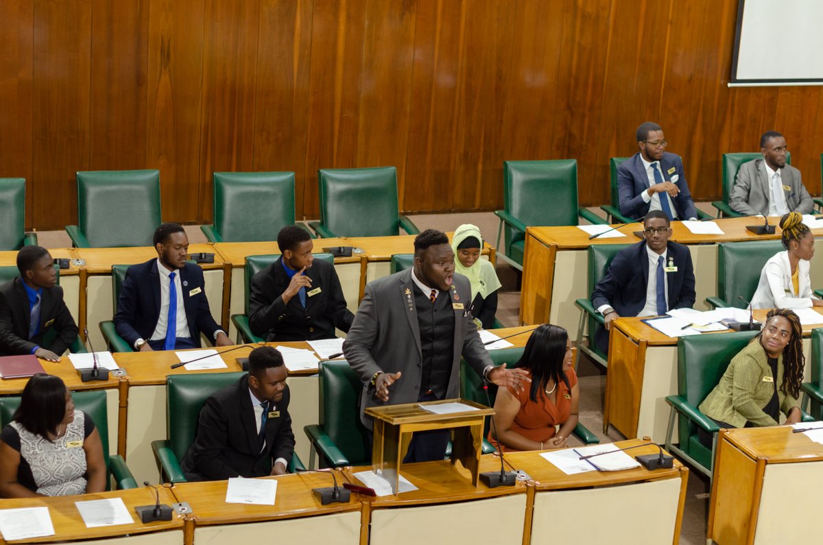 Let's take it back to Youth Parliament 2019. 

Can we see our 2022 Parliamentarians in the comments who are READY to represent this year?