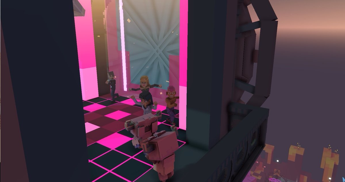 ColaMeen's tweet photo. @TheSandboxGame I just participated in the Paris Hilton  #Cryptoween Event. I found Grralh check out my screenshot below!
🎃👇 https://t.co/S5iNvgo3E4