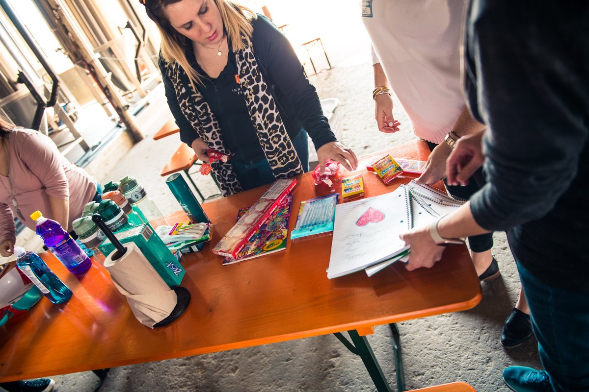 austindetours's tweet photo. Our Great Give-Back is underway! Join us in a fun competition to give back to the Central Texas Food Bank now through mid-November. Shoutout to our current individuals and teams who have donated. Want to join the fun? Reach out to us to enter and give back to the Austin community https://t.co/9ZXzXdJEUi