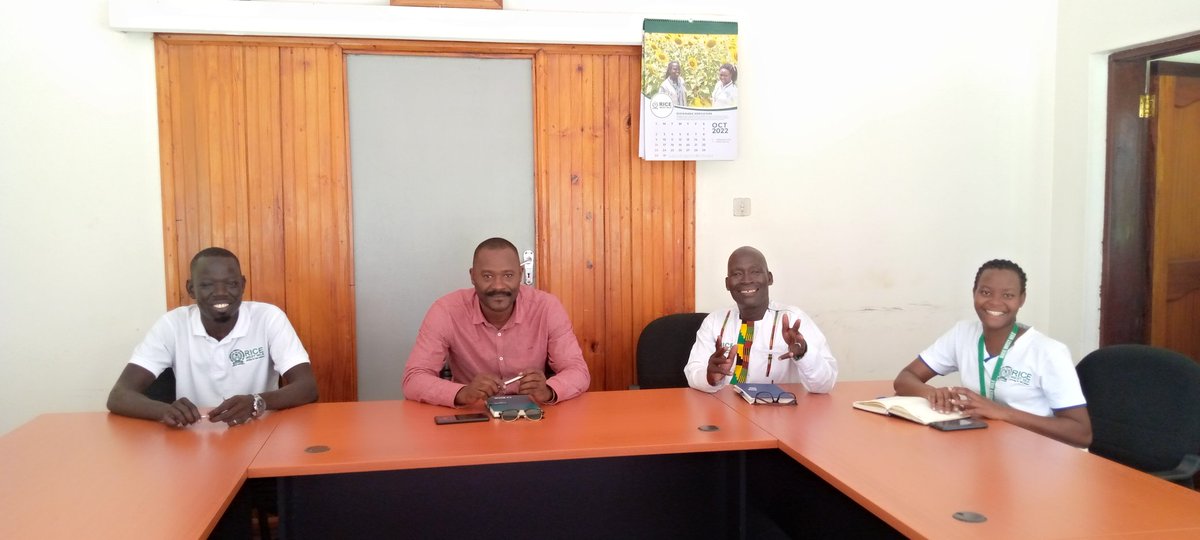 RICEWestNile's tweet photo. The BOD members @RICEWESTNILE did only visit the community members but also our partners that we closely work with to develop and build resilience in Obongi and Moyo districts. @EaStromme @UNHCRuganda @OPMUganda Palorinya Refugee Settlement, Moyo and Obongi Districts. https://t.co/gbruOIX38l