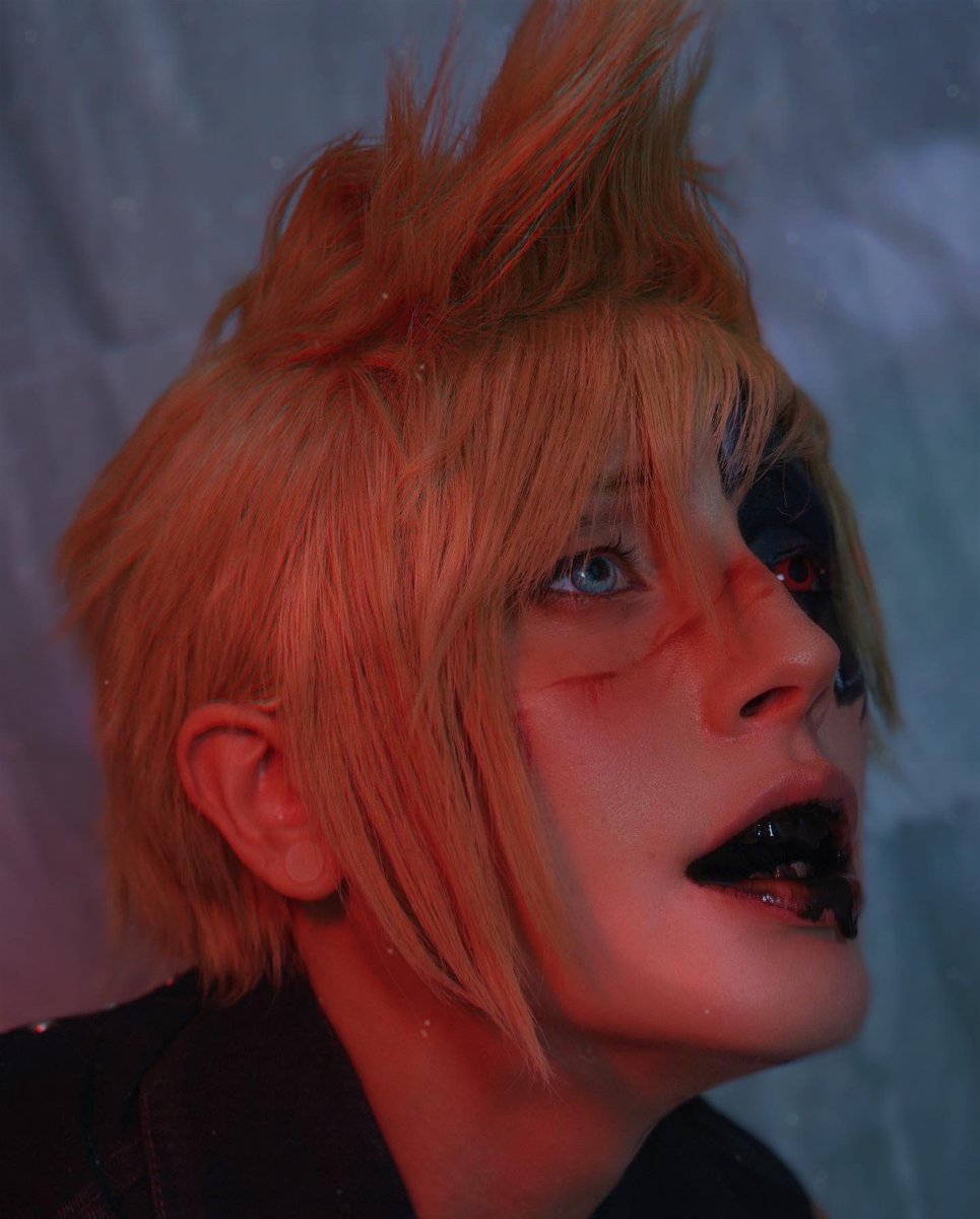 nikkonaner's tweet photo. HAPPY BIRTHDAY SUNSHINE BOY!!! 🎂🥳🎈🎈🎈posted on insta but forgot here 😂 Prompto will allways me my comfort character! #promptoargentum #prompto #promptocosplay #promptober https://t.co/lKzKB08xEv