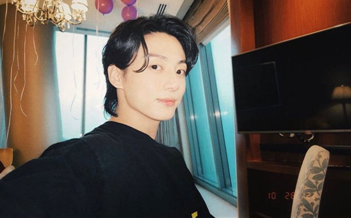 Jungkoo_gukkk97's tweet photo. I love you https://t.co/W0wdNSN0MJ