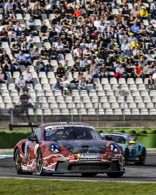 Customer_Racing's tweet photo. 🏎 News in a flash #2 🗞With his 10th class victory, Carlos Rivas 🇱🇺 (@teamblackfalcon) took the @CarreraCupDE ProAm class title win, impressively making up his 6-point deficit behind Jan Erik Slooten (Iron Force Racing) in this final showdown. #PorscheCustomerRacing #Porsche https://t.co/K5M6LXJmHh
