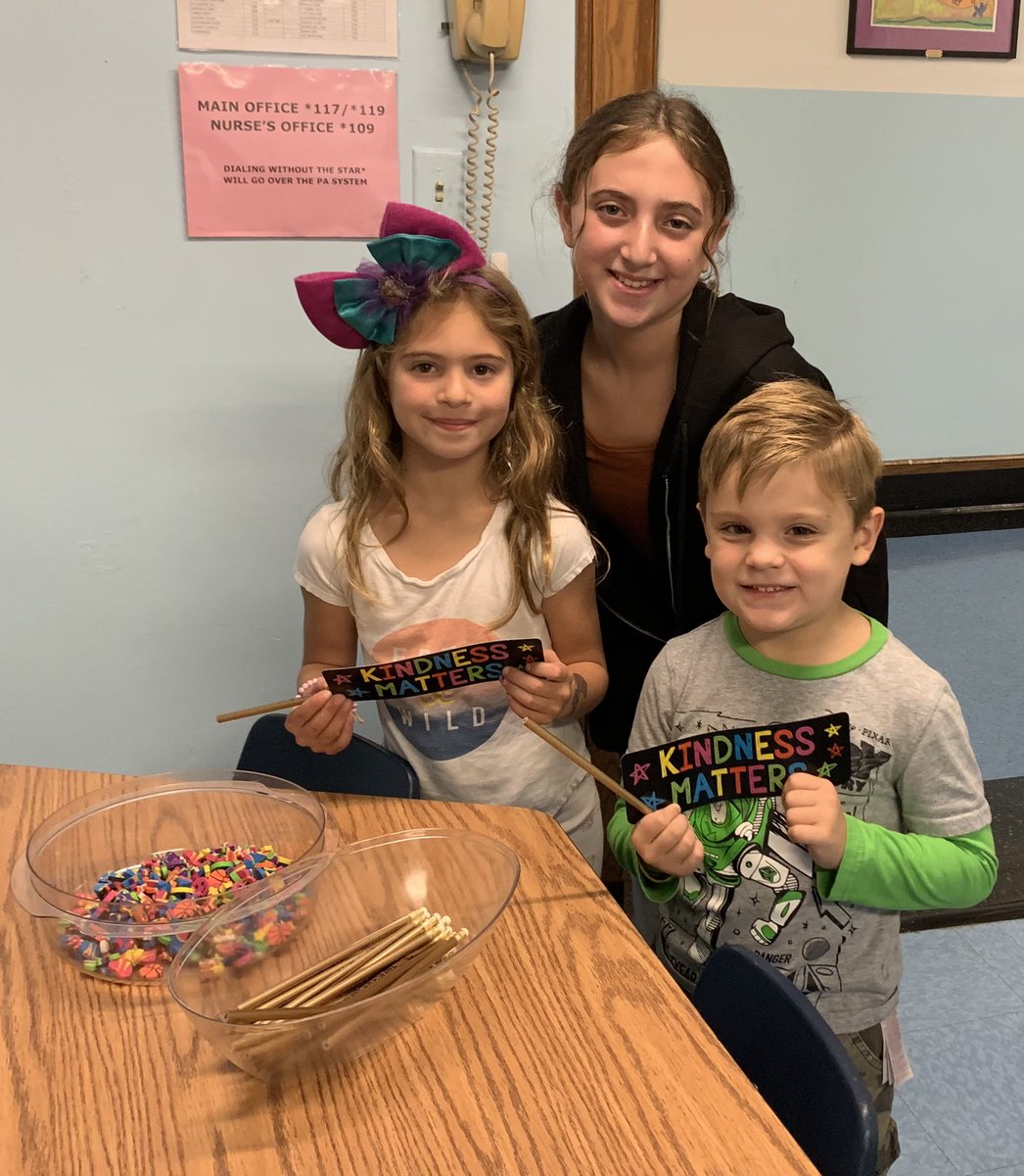 horcherjb's tweet photo. School 4 students know Kindness Matters as we celebrate Wellness in honor of Red Ribbon Week.  @OSchool4 https://t.co/ZEOdgJg0Wq