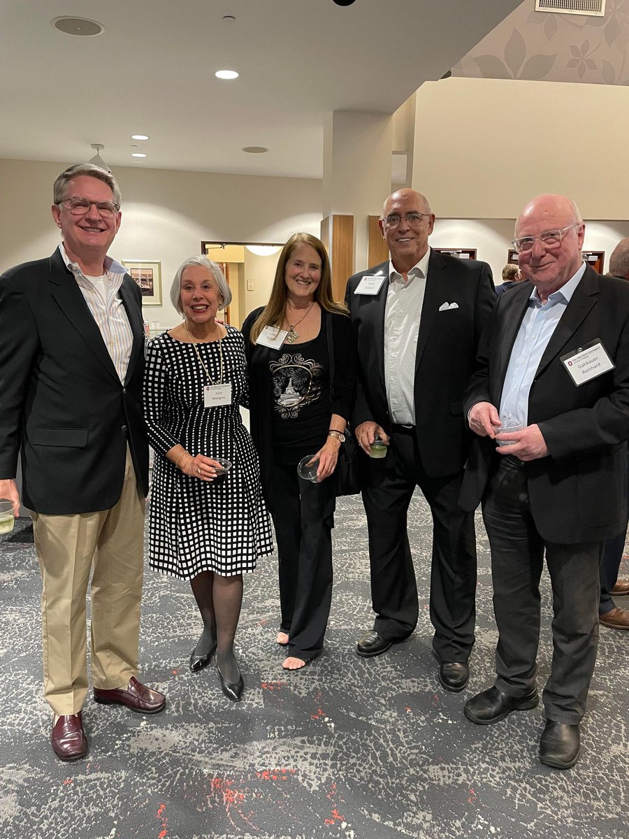 Carol Bradford tweet media