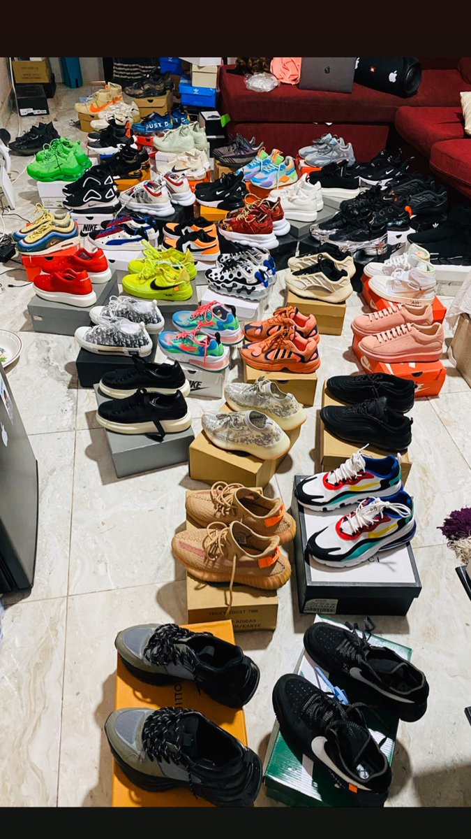 kaaokore's tweet photo. Real life man https://t.co/aJF67949wU